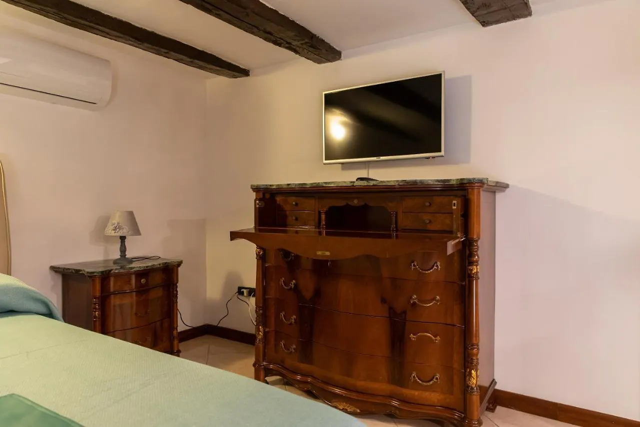 Apartamento Domus Annabella Nápoles 0*,